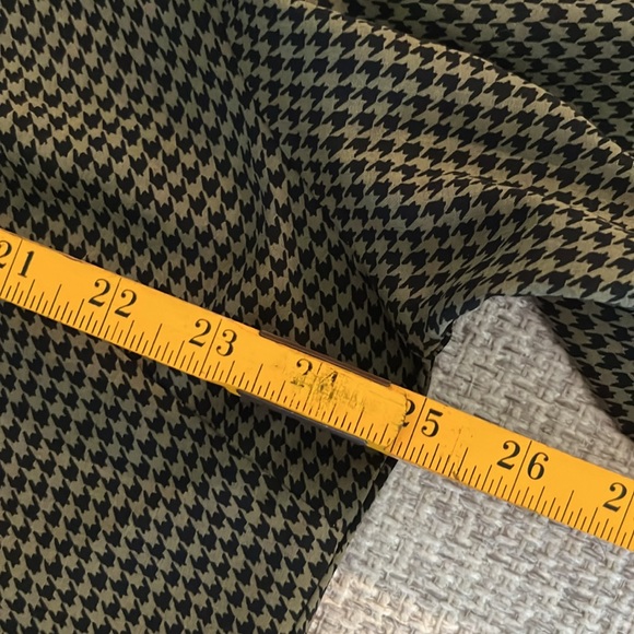 Vintage Laura Scott Women Herringbone Button Down Blouse - Picture 5 of 8